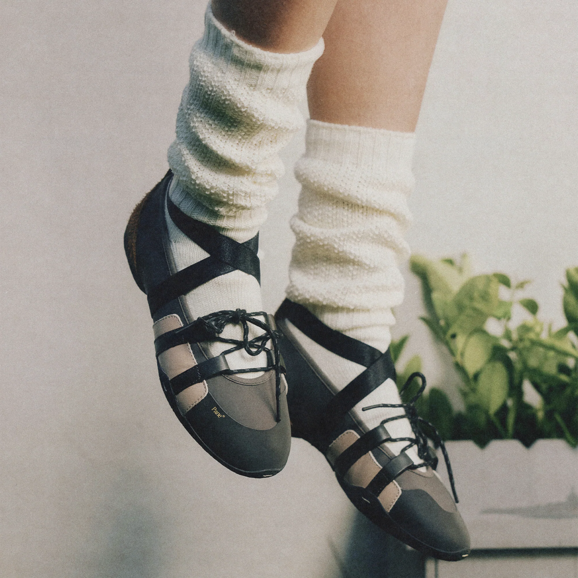 Pane Aria Women’s Shoes – Still Form - Image 2