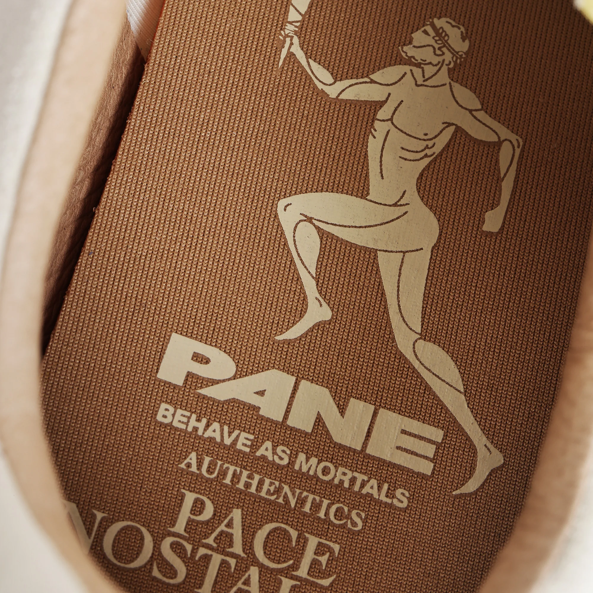 Pane Pace Nostalgia 60s Women’s Shoes – Cream the Band - Image 7
